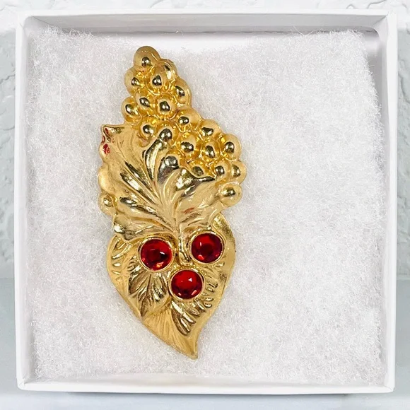 Vintage Leaf Brooch with Red Grape Accents - Picture 1 of 10